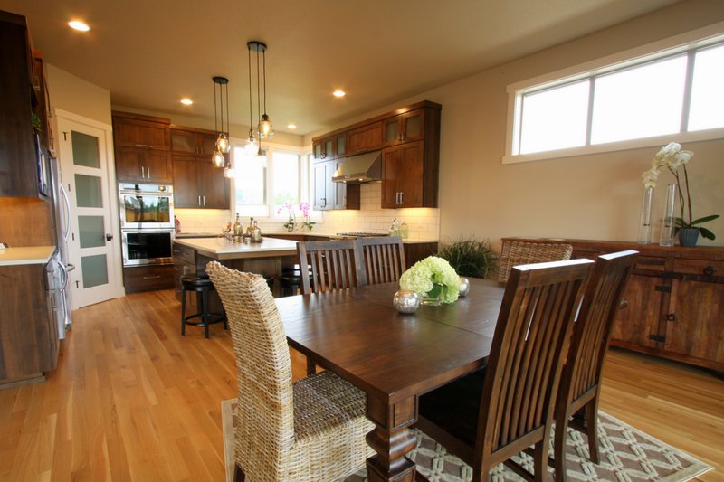 Dream House Plan - Interior - Dining Room for Prairie House Plan #124-969 - 4 bed, 3 bath