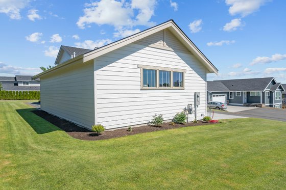 Photo 41 for Craftsman House Plan #1070-131 - 3 bed, 2.5 bath