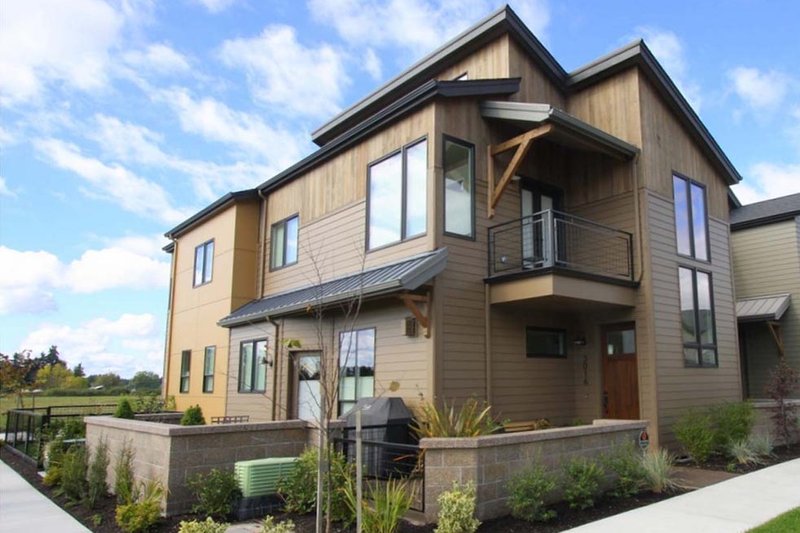 Architectural House Design - Exterior - Front Elevation 3 for Modern House Plan #124-920 - 3 bed, 2.5 bath