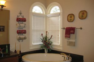 Photo 9 for Traditional House Plan #437-45 - 4 bed, 3.5 bath