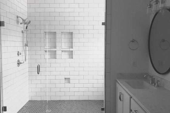 Interior - Master Bathroom 1 for Country House Plan #1080-17 - 3 bed, 2.5 bath