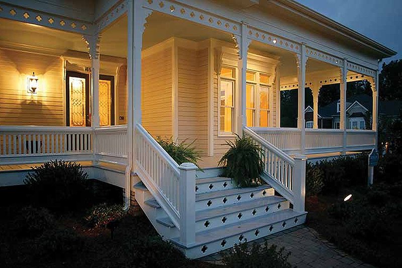 House Blueprint - Exterior - Outdoor Living for Victorian House Plan #410-104 - 4 bed, 3.5 bath