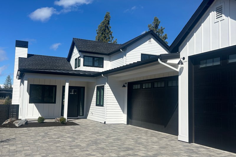 Architectural House Design - Exterior - Front Elevation 2 for Farmhouse House Plan #895-173 - 4 bed, 3.5 bath