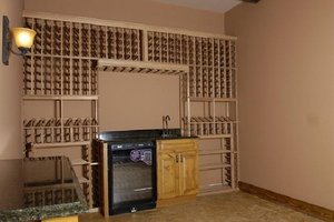 Wine- 4500 European style home