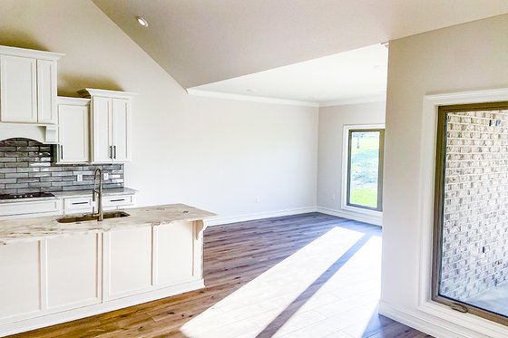 Photo 10 for European House Plan #923-51 - 4 bed, 2 bath