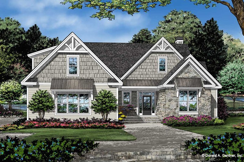 Dream House Plan - Craftsman Exterior - Front Elevation Plan #929-1112