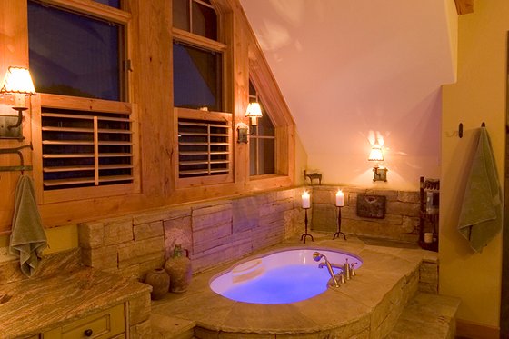 Interior - Master Bathroom for Craftsman House Plan #908-1 - 4 bed, 4.5 bath