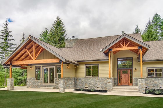 House Plan Design - Exterior - Front Elevation for Craftsman House Plan #124-988 - 3 bed, 2.5 bath