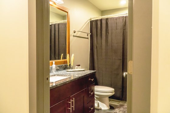 Upper Level Bath Build B