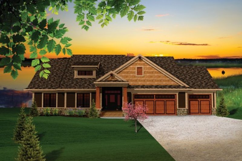 Dream House Plan - Craftsman Exterior - Front Elevation Plan #70-1097