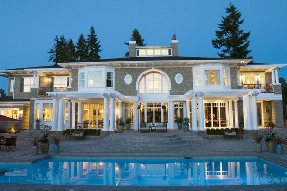 Photo 17 for Traditional House Plan #132-217 - 4 bed, 7 bath