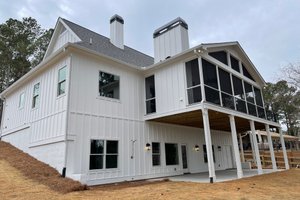 Exterior - Covered Porch for Farmhouse House Plan #437-126 - 4 bed, 4 bath