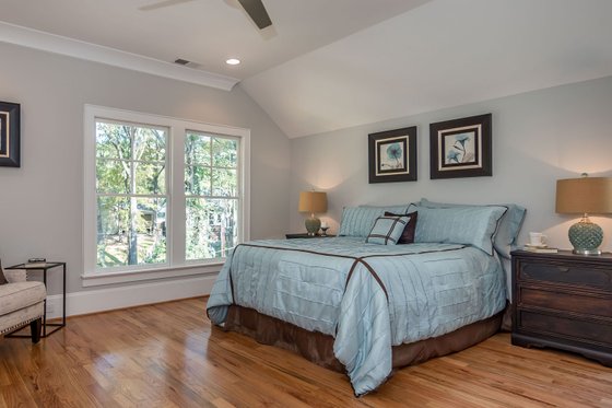 Interior - Master Bedroom for Craftsman House Plan #461-35 - 4 bed, 2.5 bath