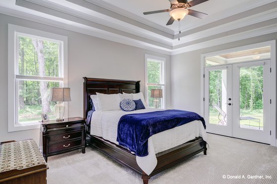 Interior - Master Bedroom for Craftsman House Plan #929-7 - 4 bed, 3 bath