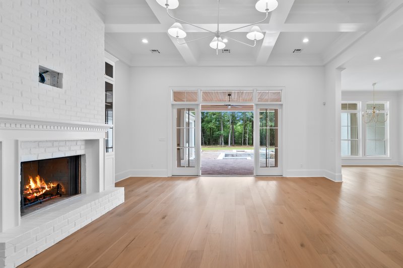 House Plan Design - Interior - Family Room for Southern House Plan #1074-52 - 4 bed, 3.5 bath