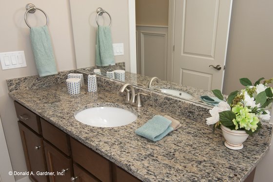 Interior - Bathroom for European House Plan #929-958 - 4 bed, 3 bath