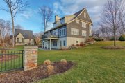 Traditional Style House Plan - 4 Beds 3.5 Baths 4657 Sq/Ft Plan #901-149 