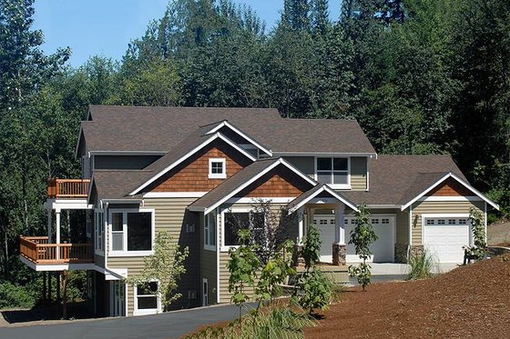 Front View - 3150 square foot craftsman home