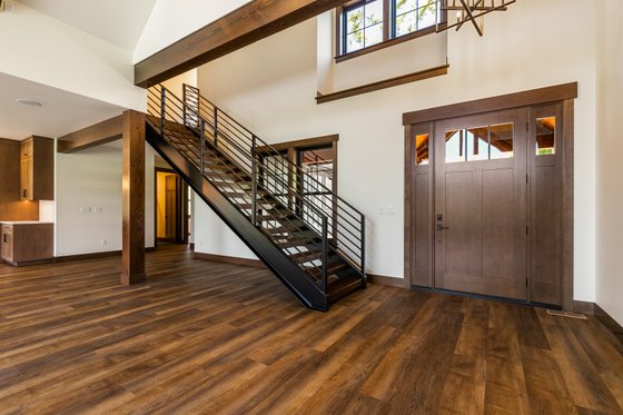 Photo 9 for Craftsman House Plan #1070-152 - 4 bed, 3 bath