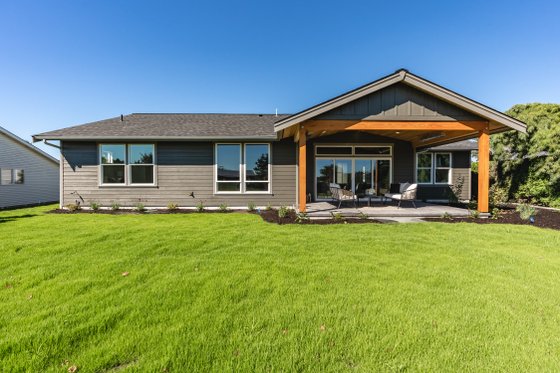 Photo 4 for Ranch House Plan #1070-143 - 3 bed, 2 bath