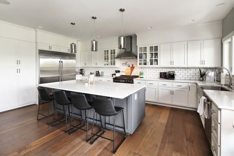 Architectural House Design - Interior - Kitchen 1 for Farmhouse House Plan #1070-10 - 3 bed, 2.5 bath