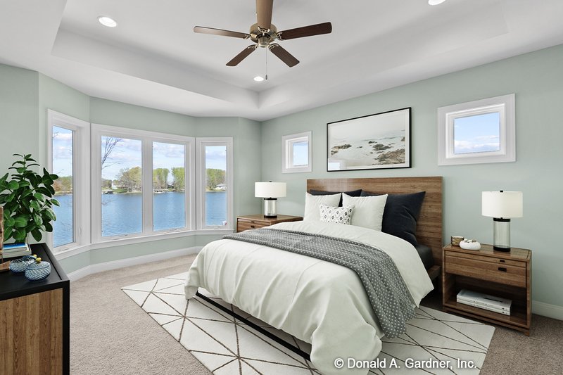 Home Plan - Interior - Master Bedroom for Country House Plan #929-818 - 4 bed, 4 bath