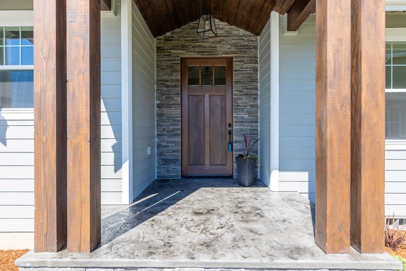 Home Plan - Exterior - Covered Porch 1 for Craftsman House Plan #1070-64 - 4 bed, 2.5 bath