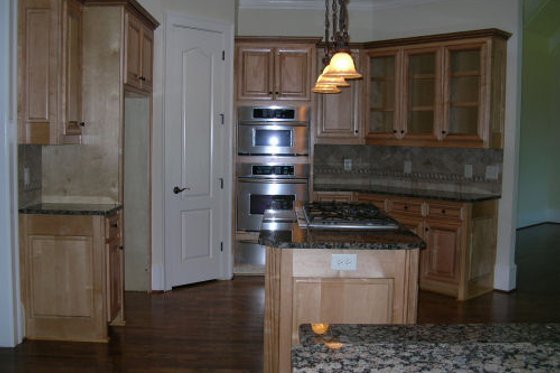 Photo 3 for European House Plan #437-50 - 4 bed, 4.5 bath