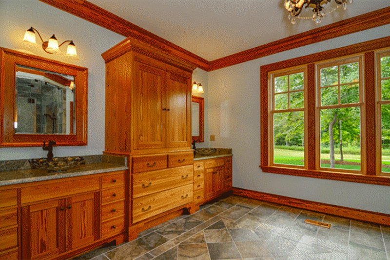 House Blueprint - Interior - Master Bathroom for Country House Plan #137-280 - 4 bed, 4.5 bath