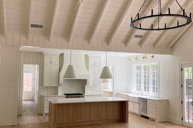 Architectural House Design - Interior - Kitchen for Farmhouse House Plan #437-129 - 3 bed, 3.5 bath