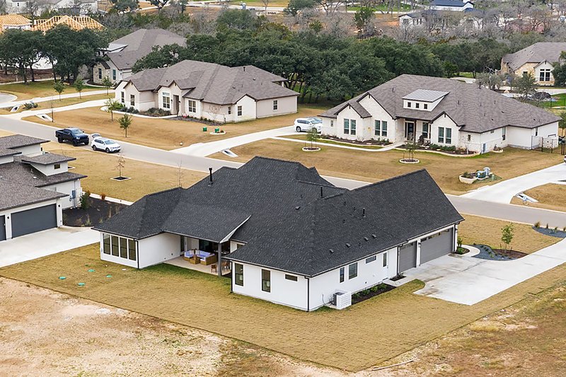 Dream House Plan - Photo 9 for Farmhouse House Plan #430-295 - 5 bed, 3.5 bath