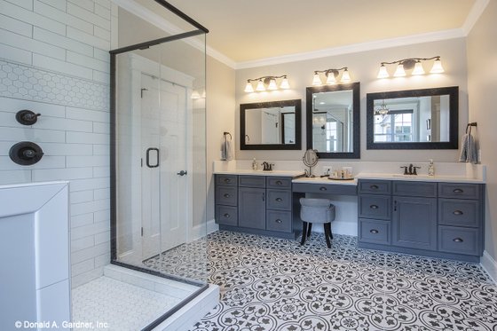 Interior - Master Bathroom for Craftsman House Plan #929-988 - 4 bed, 4 bath