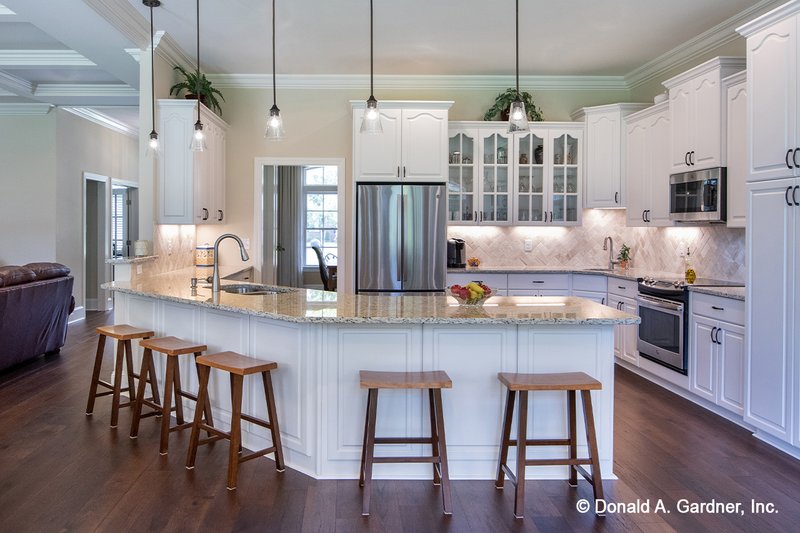 Architectural House Design - Interior - Kitchen 1 for Craftsman House Plan #929-824 - 4 bed, 3 bath