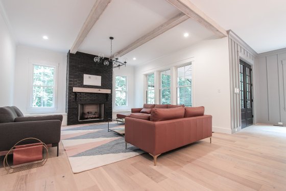 Interior - Family Room 1 for Traditional House Plan #1080-9 - 5 bed, 4.5 bath