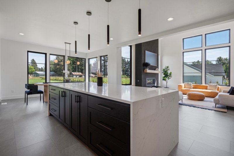 House Design - Interior - Kitchen 1 for Contemporary House Plan #1070-214 - 4 bed, 3.5 bath