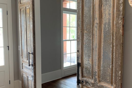 Interior - Other 1 for Country House Plan #1074-23 - 4 bed, 3.5 bath