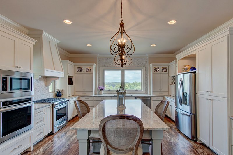 Home Plan - Interior - Kitchen 3 for Ranch House Plan #437-89 - 3 bed, 3.5 bath