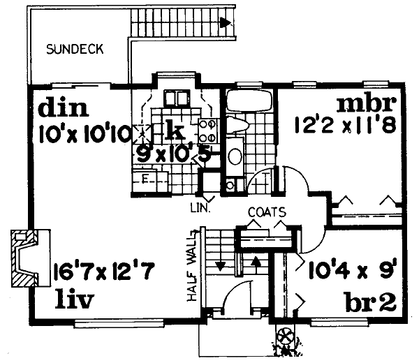Traditional Floor Plan - Main Floor Plan #47-158