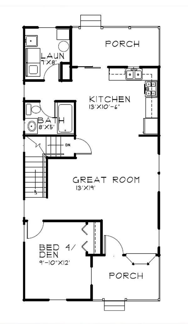 Traditional Floor Plan - Lower Floor Plan #515-22