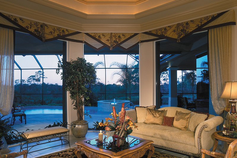 Home Plan - Living Room