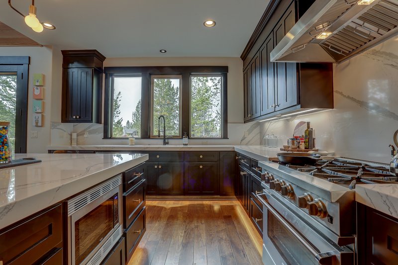 House Blueprint - Interior - Kitchen 1 for Craftsman House Plan #892-38 - 4 bed, 5 bath