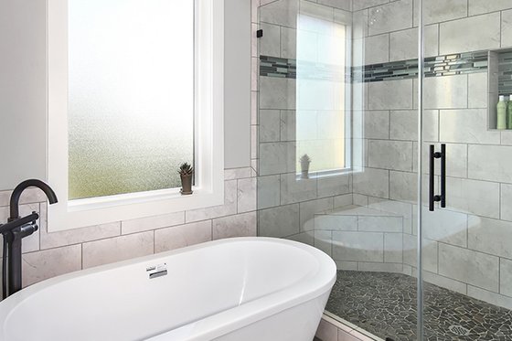 Interior - Master Bathroom 2 for Craftsman House Plan #1070-15 - 3 bed, 2.5 bath