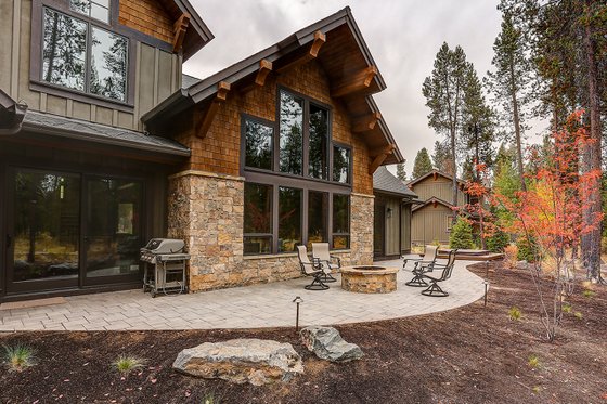 Exterior - Rear Elevation 2 for Craftsman House Plan #892-28 - 4 bed, 5.5 bath