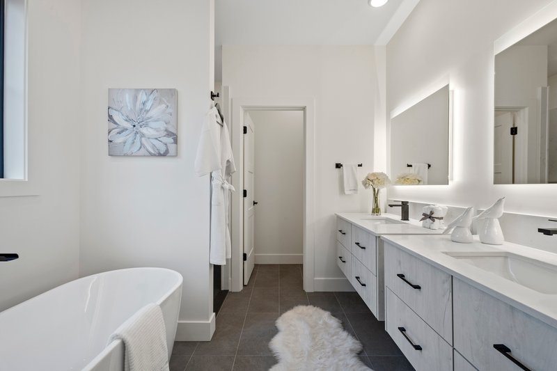 Architectural House Design - Interior - Master Bathroom 1 for Contemporary House Plan #1070-244 - 3 bed, 2.5 bath