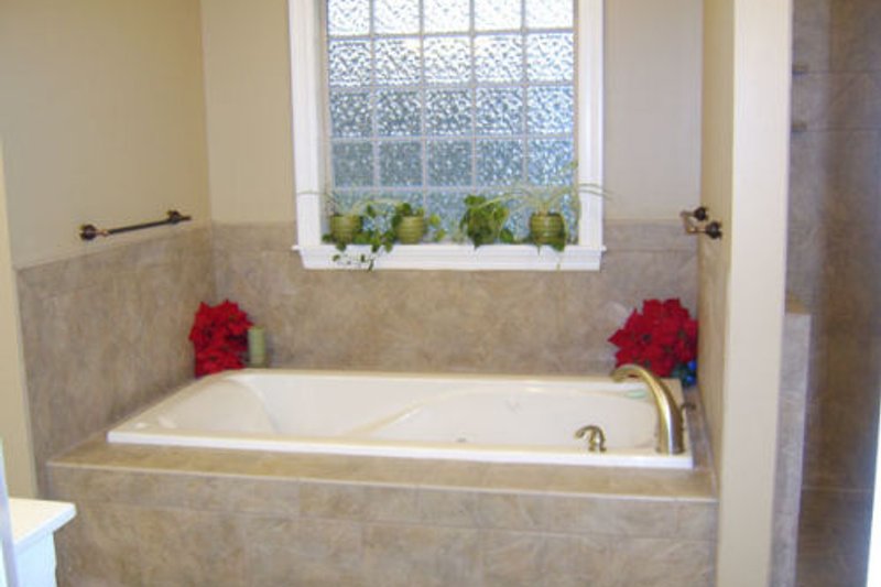 Architectural House Design - Photo 3 for European House Plan #21-256 - 4 bed, 3 bath