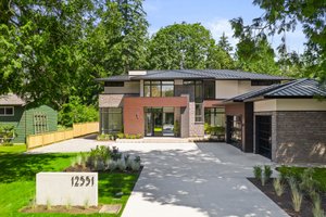 Home Plan - Modern Exterior - Front Elevation Plan #1114-100