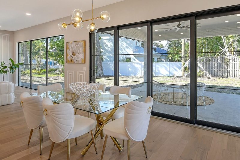 House Plan Design - Interior - Dining Room for Modern House Plan #928-366 - 5 bed, 4.5 bath