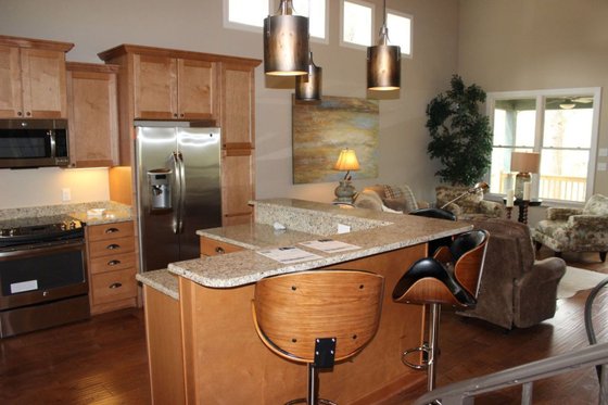 Interior - Kitchen for Country House Plan #932-2 - 3 bed, 2.5 bath