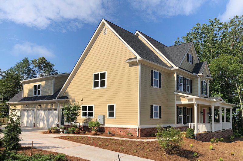 House Blueprint - Exterior - Front Elevation 3 for Farmhouse House Plan #437-92 - 4 bed, 4.5 bath