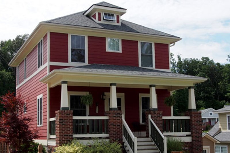 Home Plan - Exterior - Front Elevation for Craftsman House Plan #461-28 - 3 bed, 2.5 bath